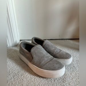 Steve Madden Gills Sneaker